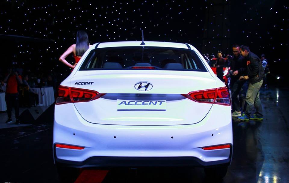 Đánh giá xe Hyundai Accent 2018 ảnh 3
