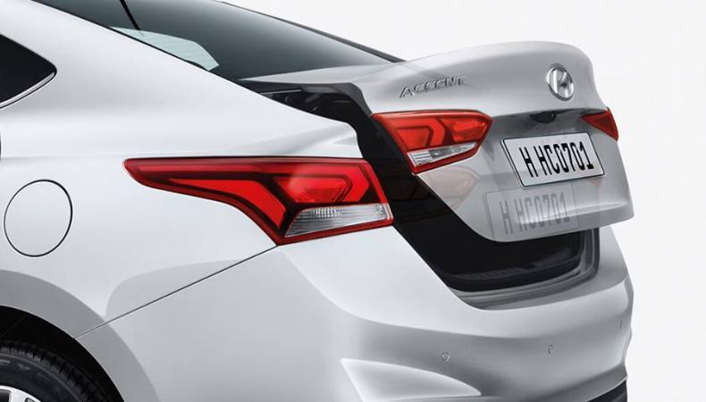 Đánh giá xe Hyundai Accent 2018 ảnh 2
