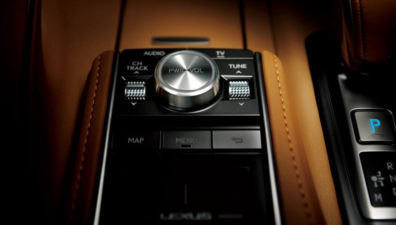 xe ô tô Lexus LC