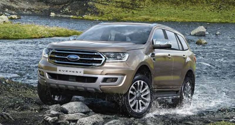 xe Ford Everest