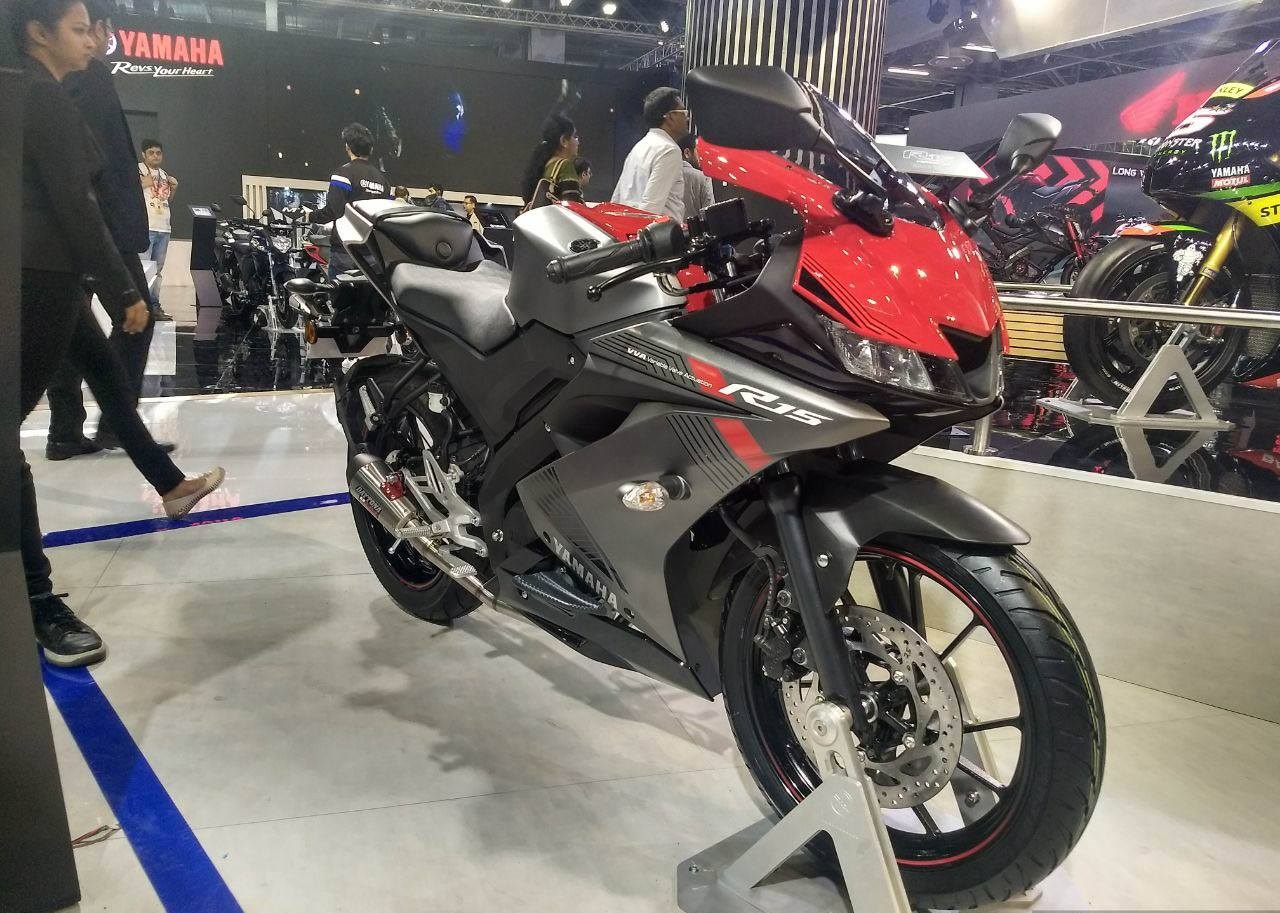 Xe máy Yamaha YZF-R15 2018